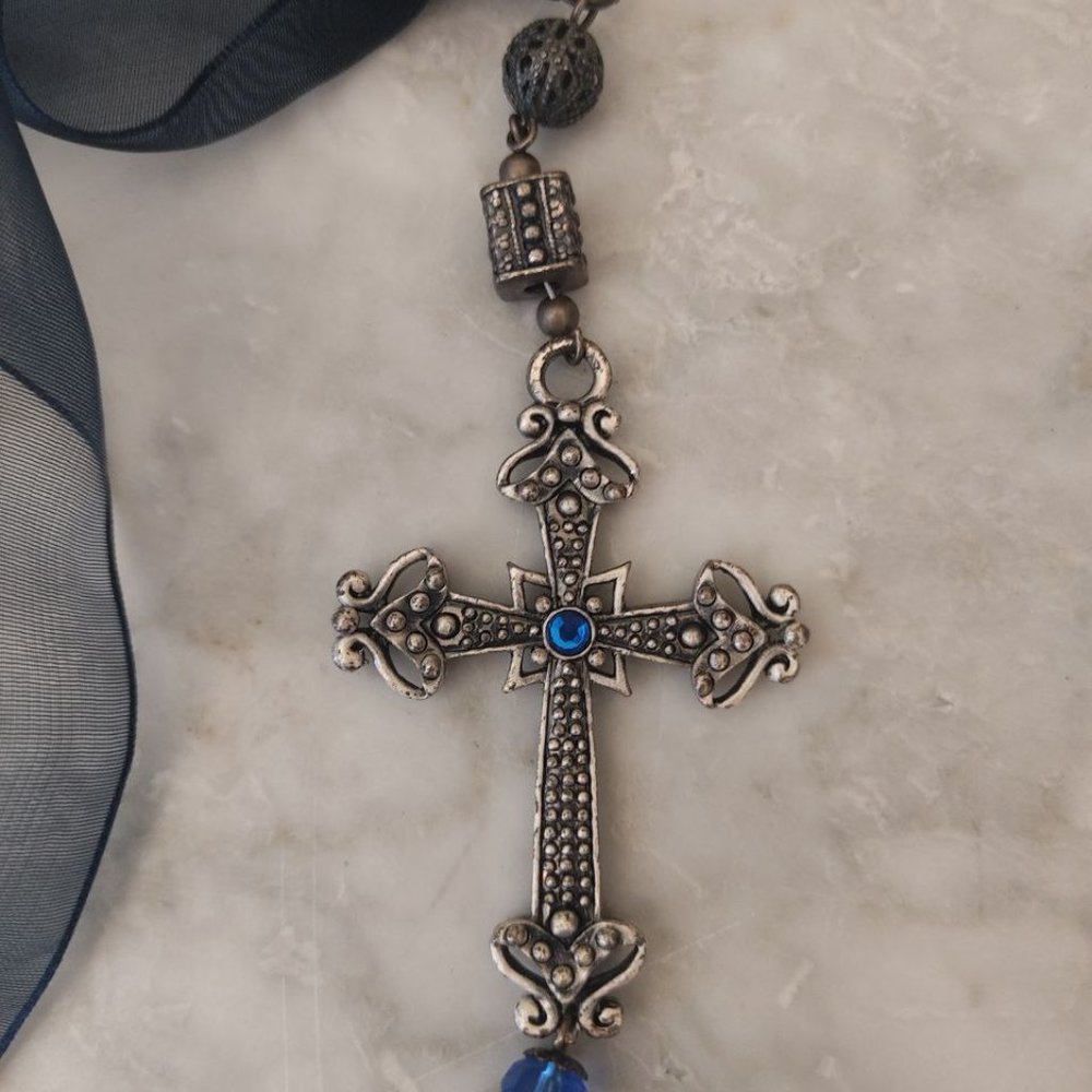Cross Pendant Necklace
